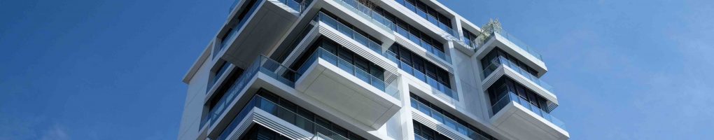 houses-building-blue-sky-appartments-87223